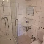 מלון דירות Zimmervermietung Hartl 3*