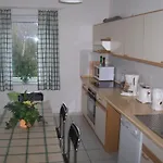 מלון דירות Zimmervermietung Hartl 3*